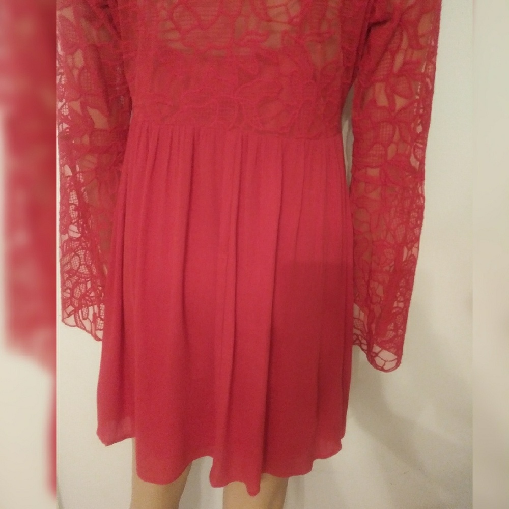 PEPPERMINT LACE DRESS - Picture 5 of 5